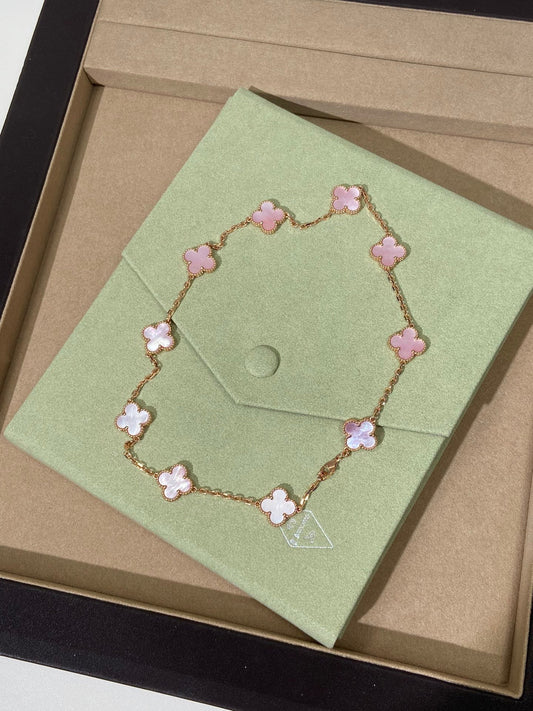 [Kincade Jewelrys] COLLIER ROSE À 10 MOTIFS CLOVER
