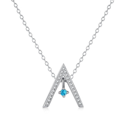 [Kincade Jewelrys] Collier scintillant en forme de « A »