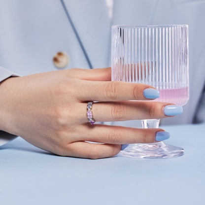 [Kincade Jewelrys] Bague de fête unique et colorée en émeraude taillée