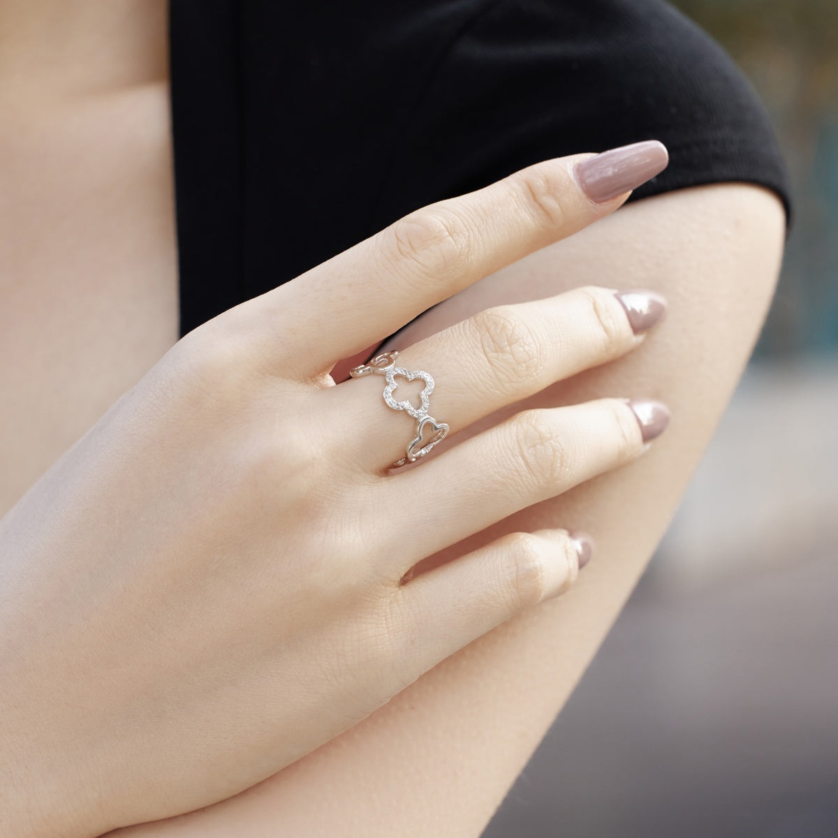 [Kincade Jewelrys]Hollow Design Four-Leaf Clover Flower Shape Ring