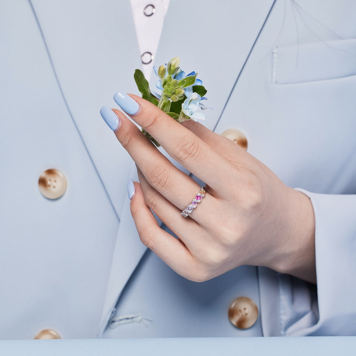 [Kincade Jewelrys] Bague quotidienne délicate et vibrante taille émeraude