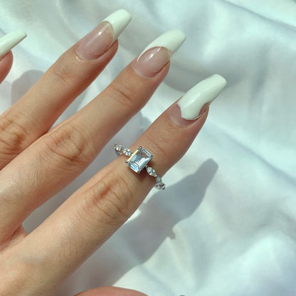 [Kincade Jewelry] Bague quotidienne délicate et resplendissante de 1,0 carat