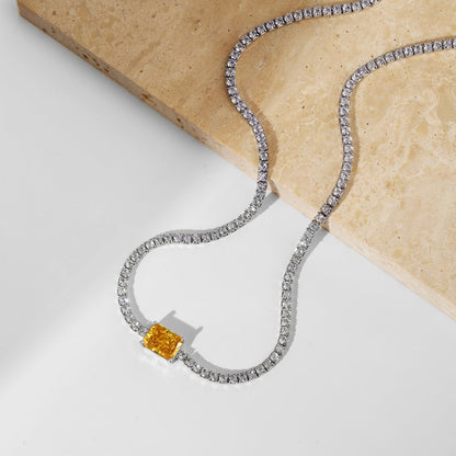 [Kincade Jewelrys] Collier orné d'une émeraude taille 2,0 carats