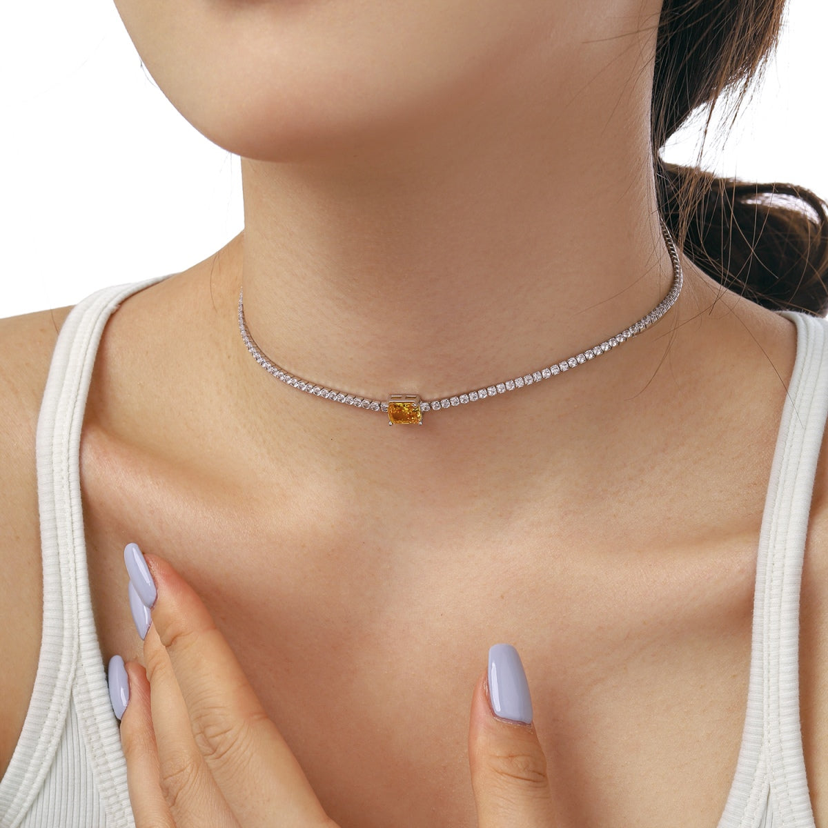 [Kincade Jewelrys] Collier orné d'une émeraude taille 2,0 carats