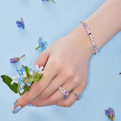 [Kincade Jewelry] Bague quotidienne délicate en émeraude kaléidoscopique