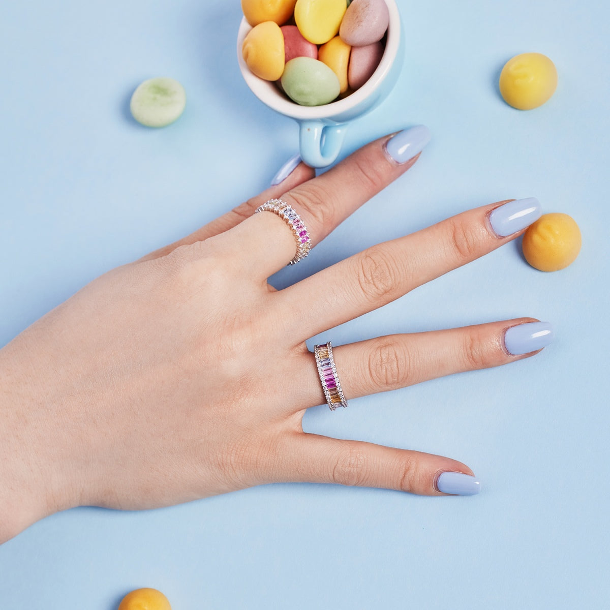 [Kincade Jewelry] Bague quotidienne délicate en émeraude kaléidoscopique