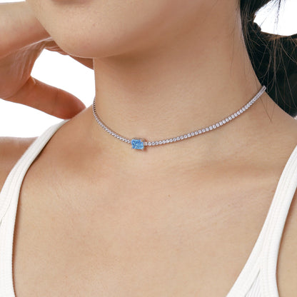 [Kincade Jewelrys] Collier orné d'une émeraude taille 2,0 carats