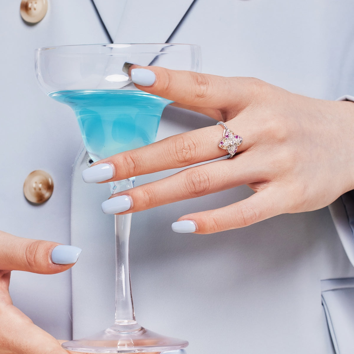 [Kincade Jewelry] Bague de banquet luxueuse en forme de fleur colorée