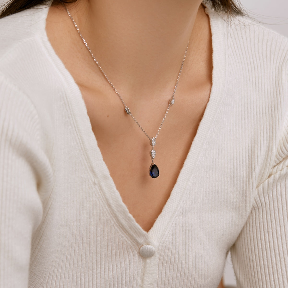 [Kincade Jewelrys] Collier éblouissant taille poire