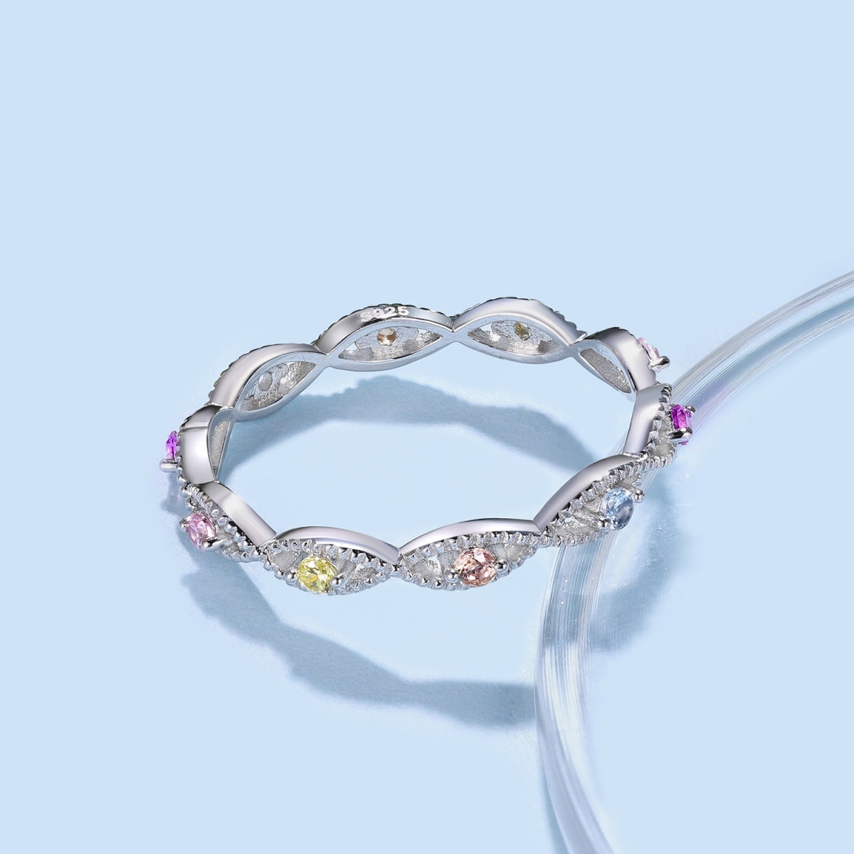 [Kincade Jewelrys] Bague élégante et énergique à taille ronde pour tous les jours