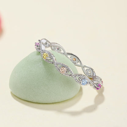 [Kincade Jewelrys] Bague élégante et énergique à taille ronde pour tous les jours