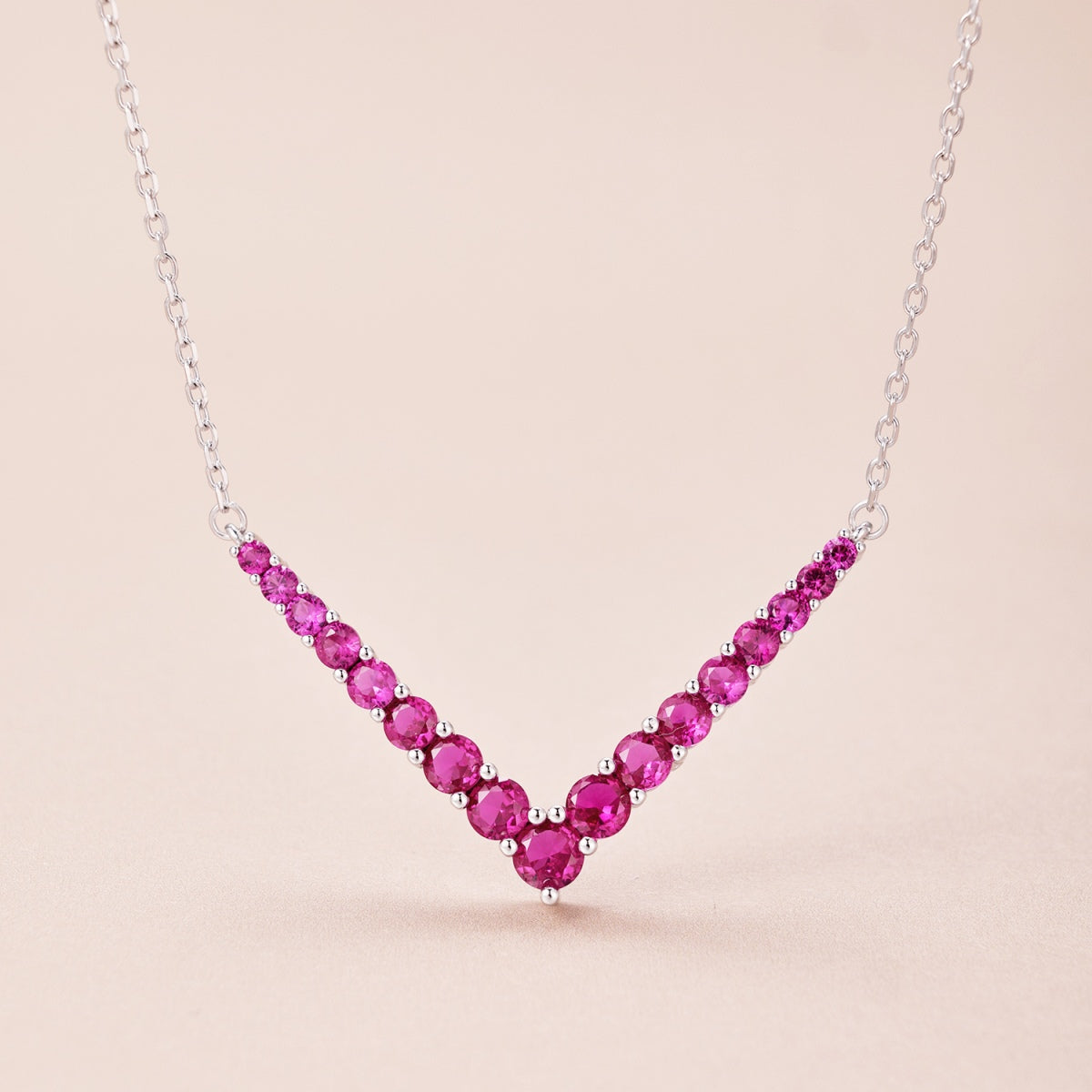 [Kincade Jewelrys] Collier rond orné