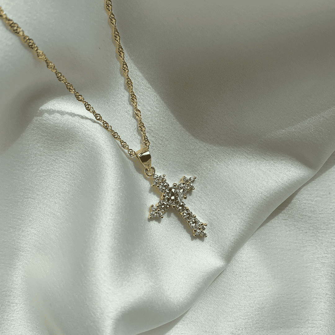 [Kincade Jewelrys] Collier délicat en forme de croix