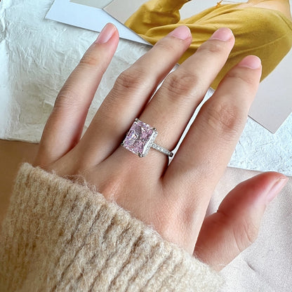 [Kincade Jewelry] Bague de fiançailles luxueuse de 4,0 carats