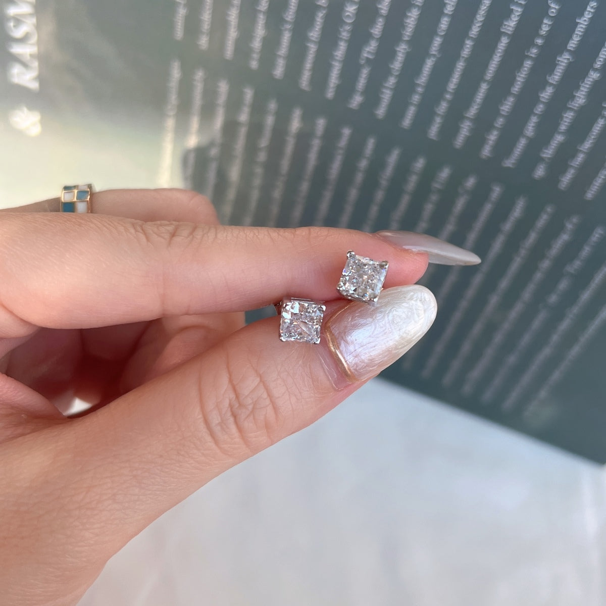 [Kincade Jewelry] Boucles d'oreilles de mariage taille princesse radiante de 1,0 carat