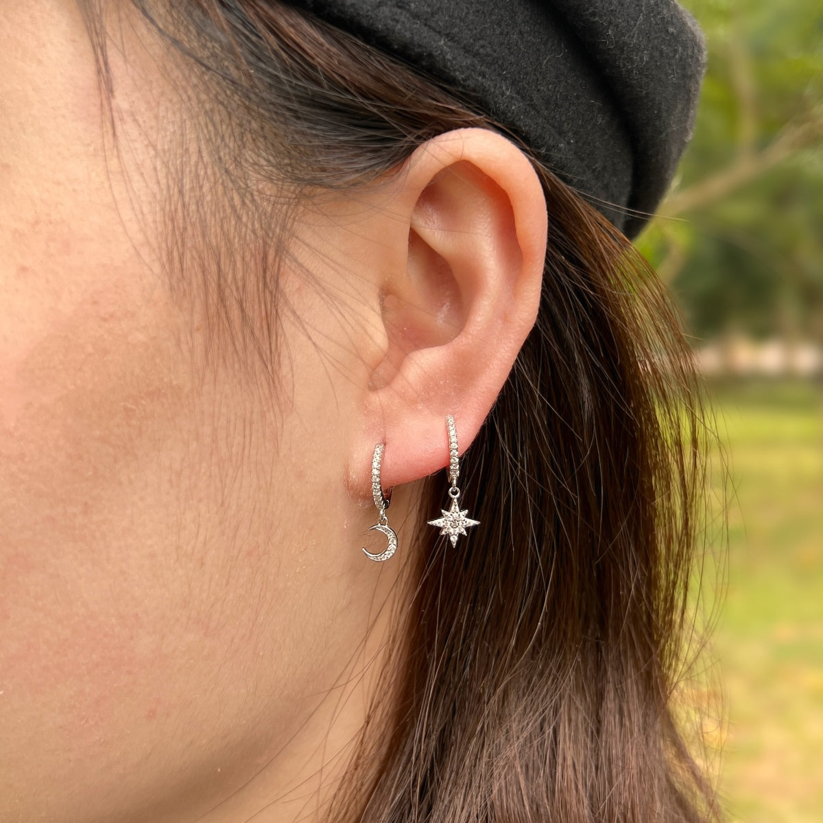 [Kincade Jewelrys] Boucles d'oreilles asymétriques étoile et lune