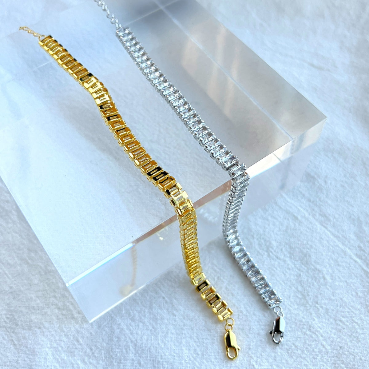 [Kincade Jewelry] Bracelet quotidien exquis taille émeraude