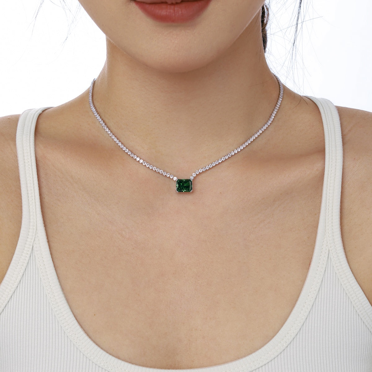 [Kincade Jewelrys]4.0 Carat Elegant Radiant Cut Necklace