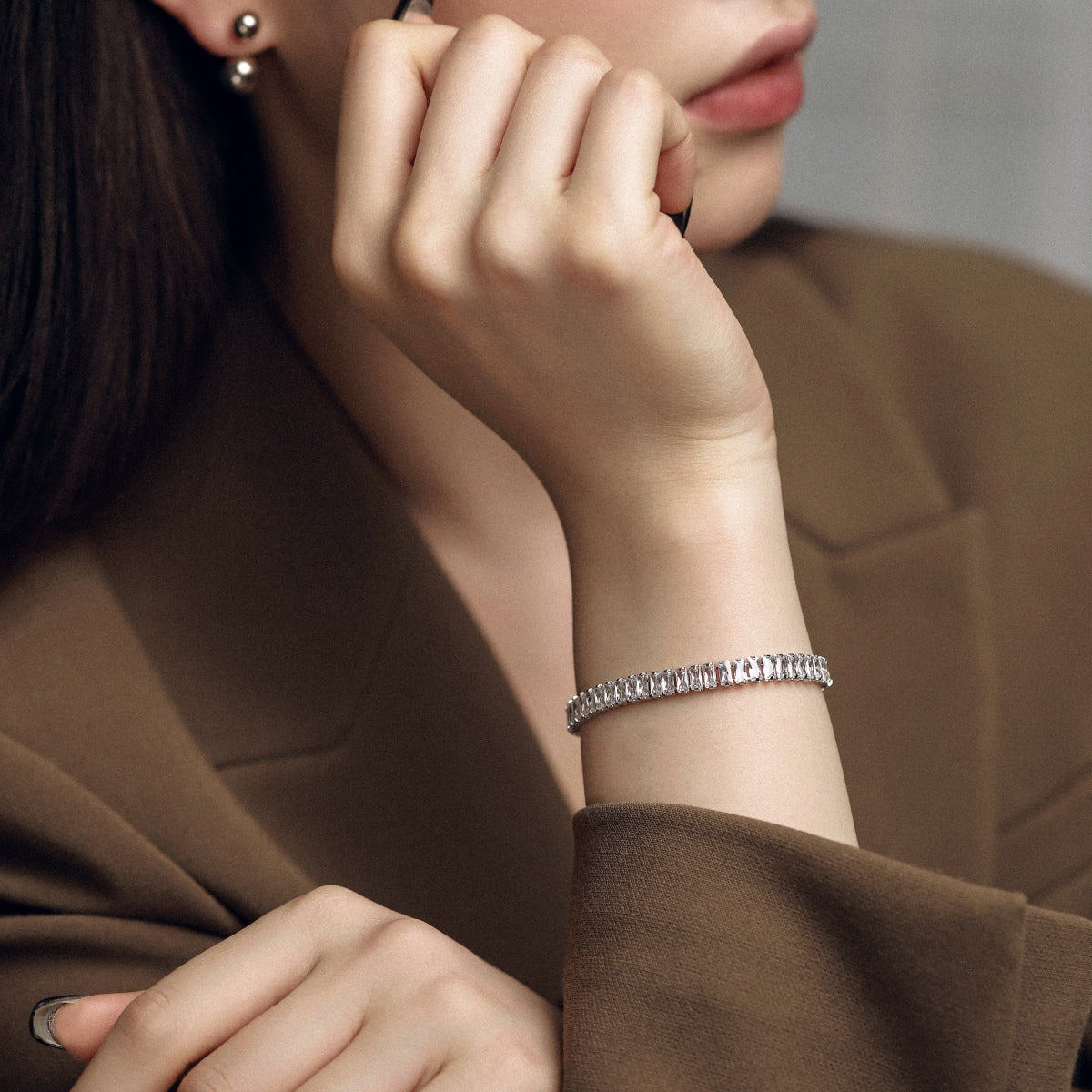 [Kincade Jewelry] Bracelet quotidien exquis taille émeraude