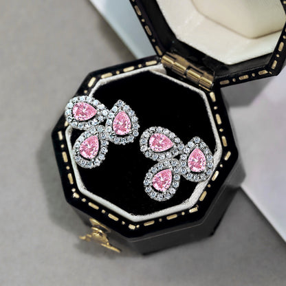 [Kincade Jewelry] Boucles d'oreilles ornées en forme de fleur et de poire