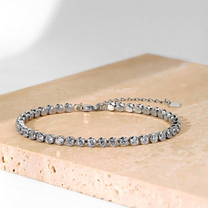 [Kincade Jewelrys] Bracelet rond scintillant et orné pour tous les jours
