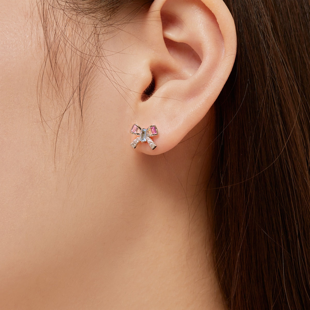 [Kincade Jewelrys] Boucles d'oreilles quotidiennes en forme de papillon orné