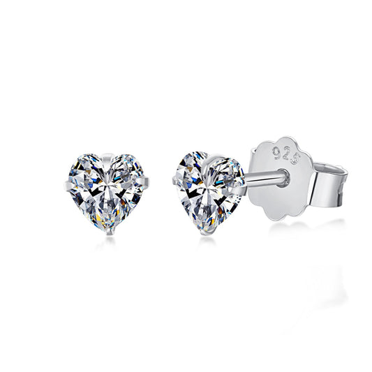 [Kincade Jewelrys] Boucles d'oreilles simples en forme de cœur scintillant