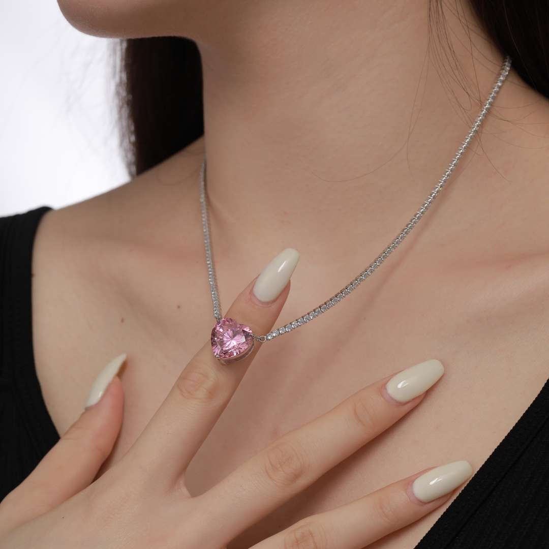 [Kincade Jewelrys] Collier tennis polyvalent et coloré en forme de cœur de 8,0 carats