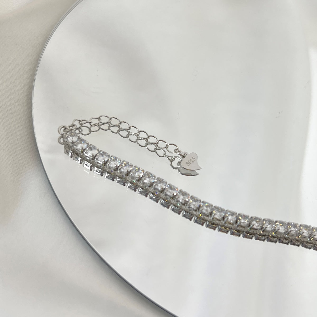 [Kincade Jewelrys] Bracelet quotidien scintillant à taille ronde