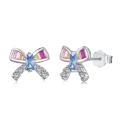 [Kincade Jewelrys] Boucles d'oreilles quotidiennes en forme de papillon orné