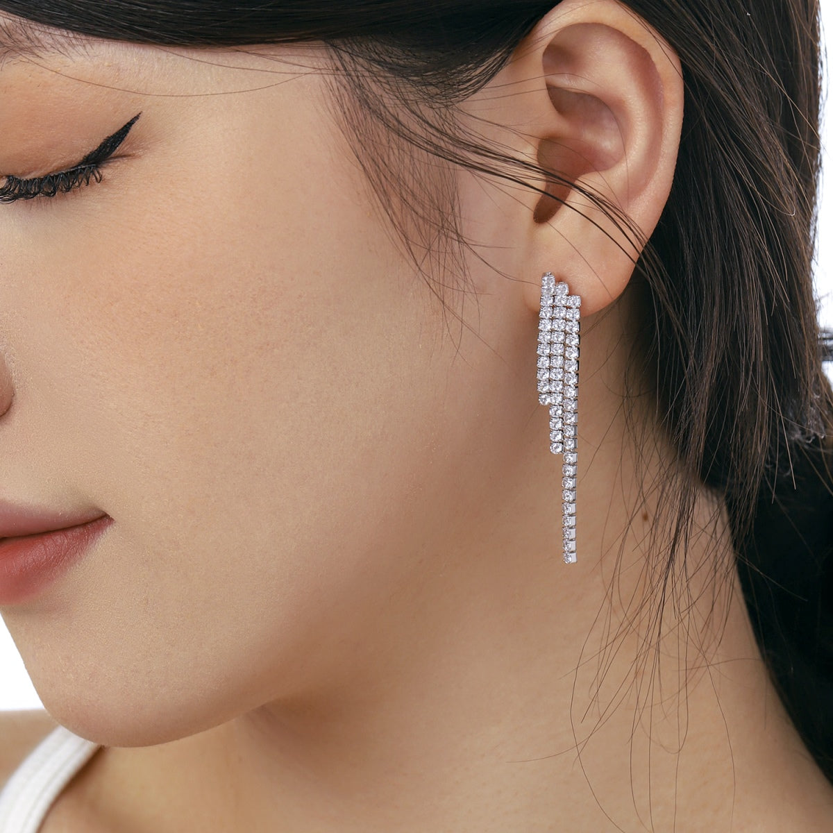 [Kincade Jewelry] Boucles d'oreilles de banquet luxueuses et délicates