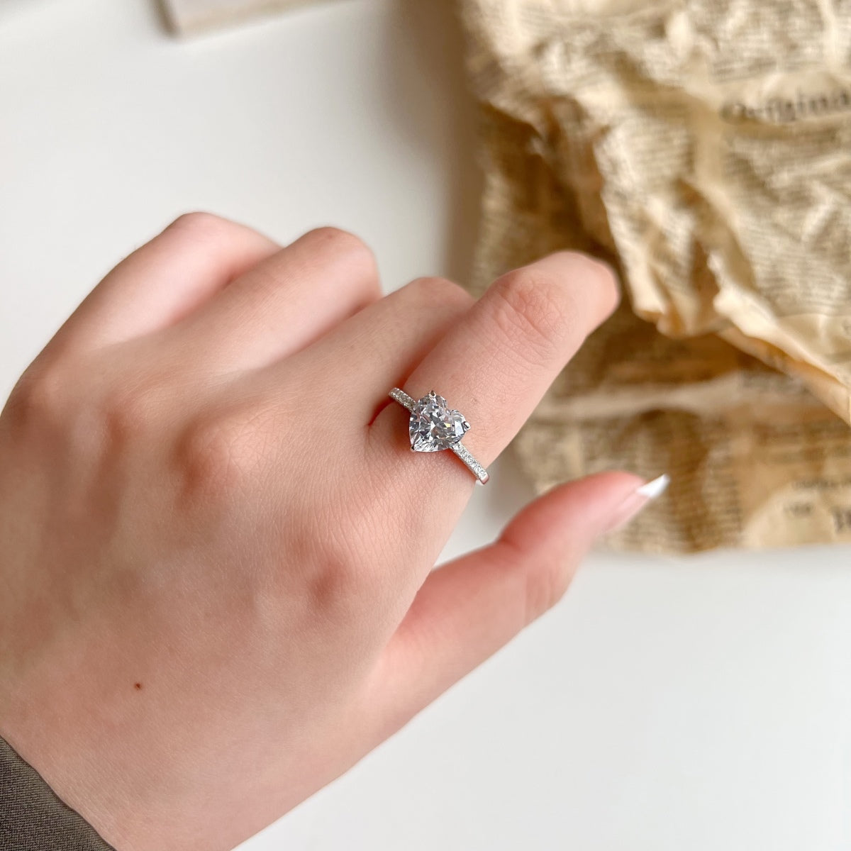[Kincade Jewelrys]2.0 Carat Dazzling Lustrous Heart Cut Lover Ring