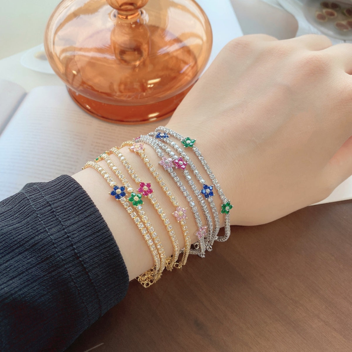 [Kincade Jewelrys] Bracelet tennis en forme de fleur scintillante