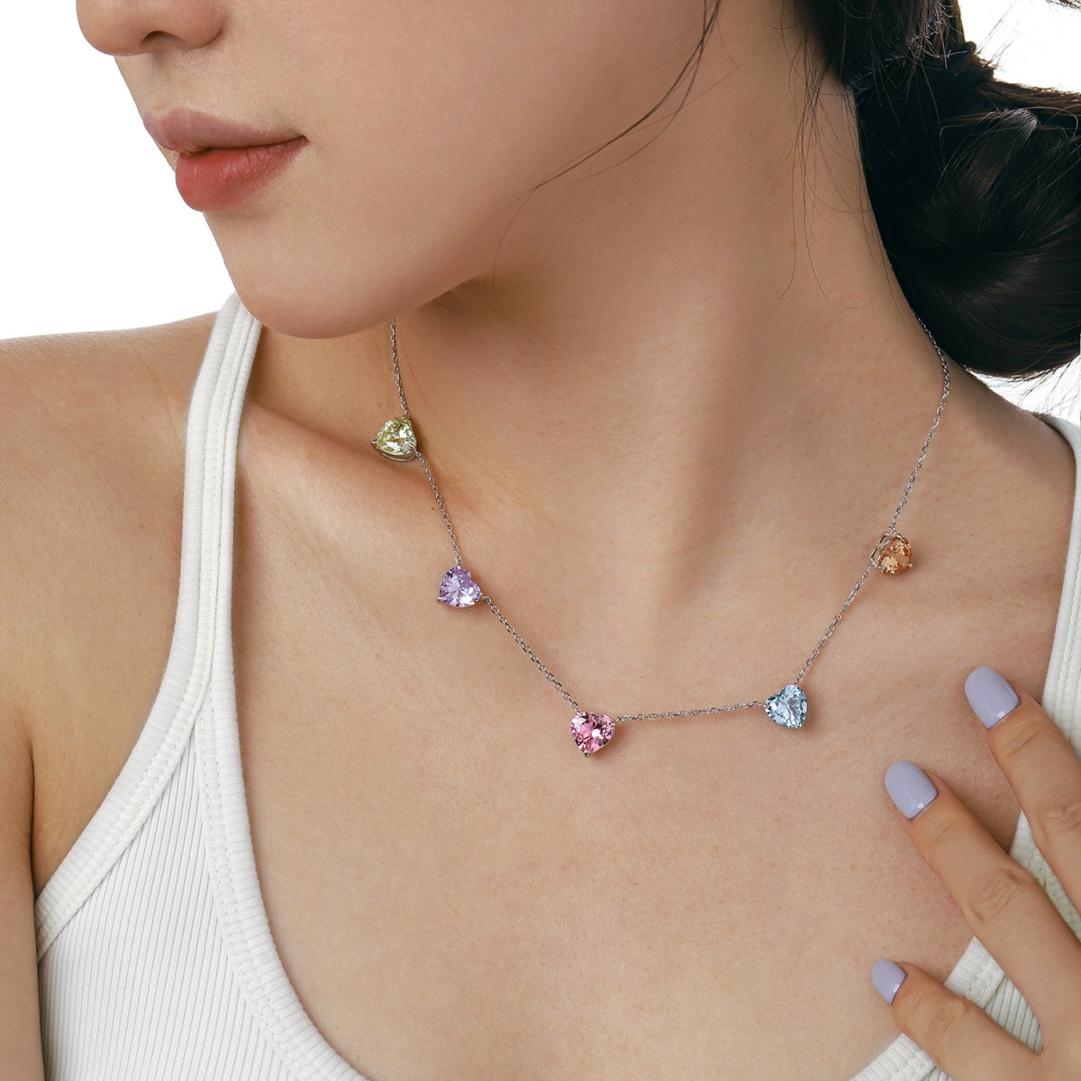 [Kincade Jewelrys] Collier scintillant en forme de cœur coloré