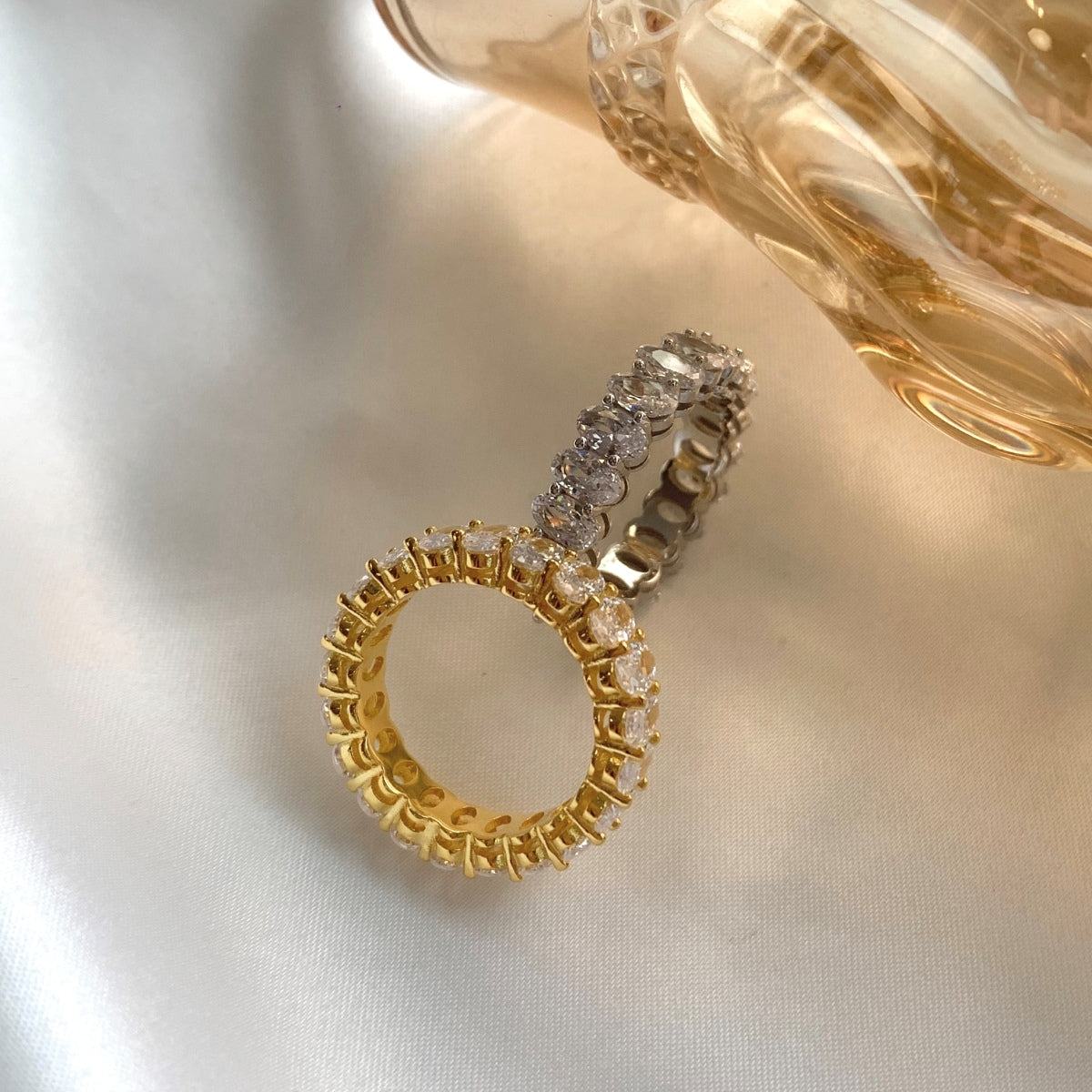 [Bijoux Kincade] Bague tennis ovale ornée