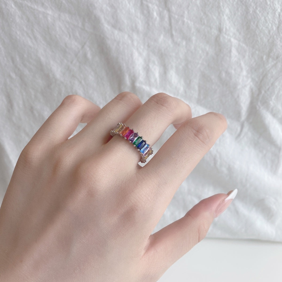 [Kincade Jewelrys] Bague unique et colorée à taille radiante