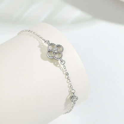 [Kincade Jewelrys] Bracelet délicat en trèfle à quatre feuilles
