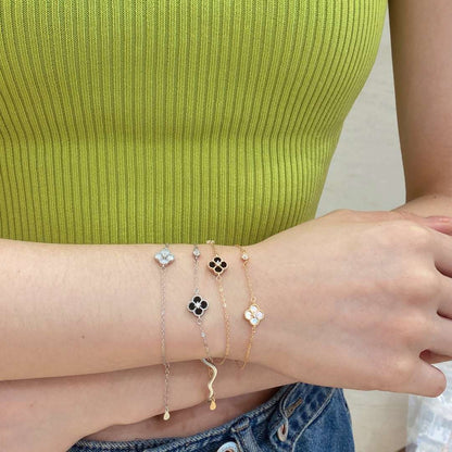 [Kincade Jewelrys] Bracelet délicat en trèfle à quatre feuilles