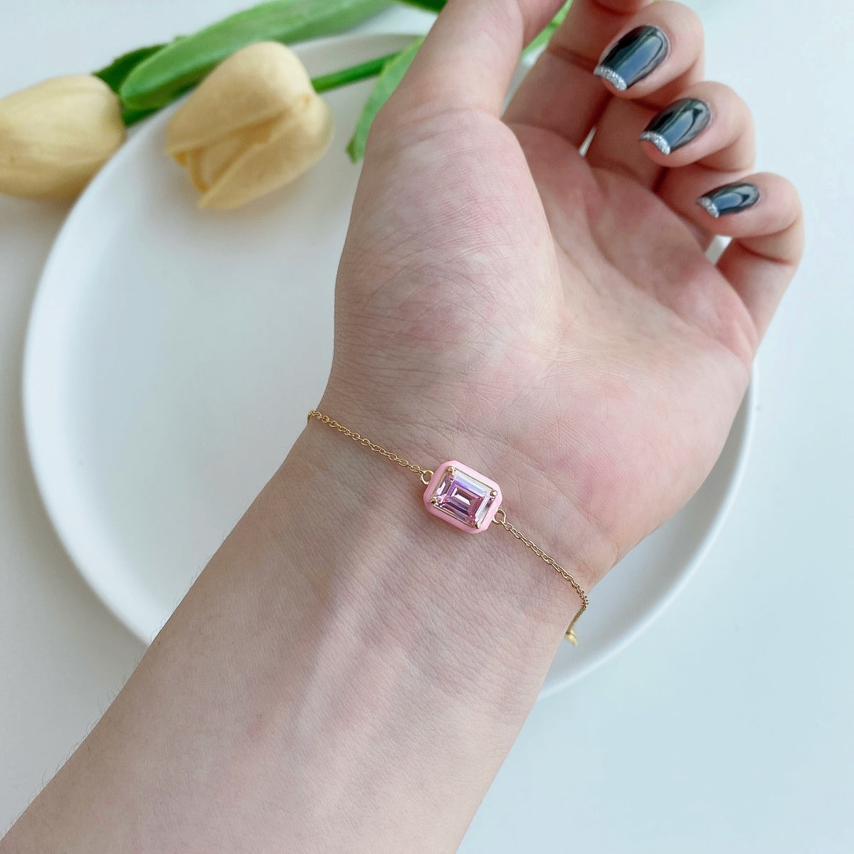 [Kincade Jewelrys] Bracelet quotidien en émeraude colorée scintillante de 2,0 carats