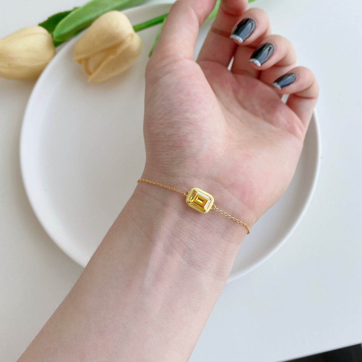 [Kincade Jewelrys] Bracelet quotidien en émeraude colorée scintillante de 2,0 carats