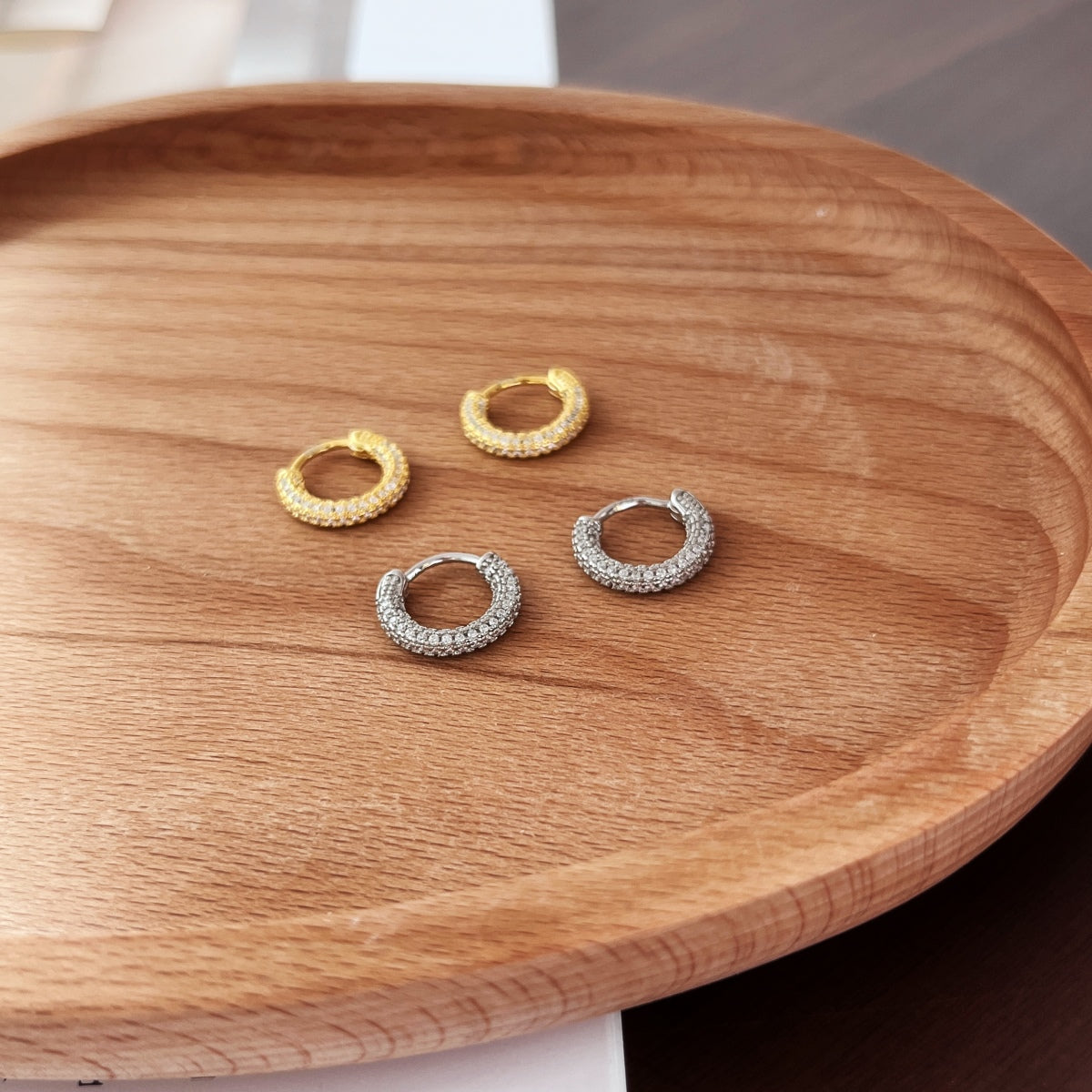 [Kincade Jewelrys] Boucles d'oreilles délicates et polyvalentes pour un usage quotidien