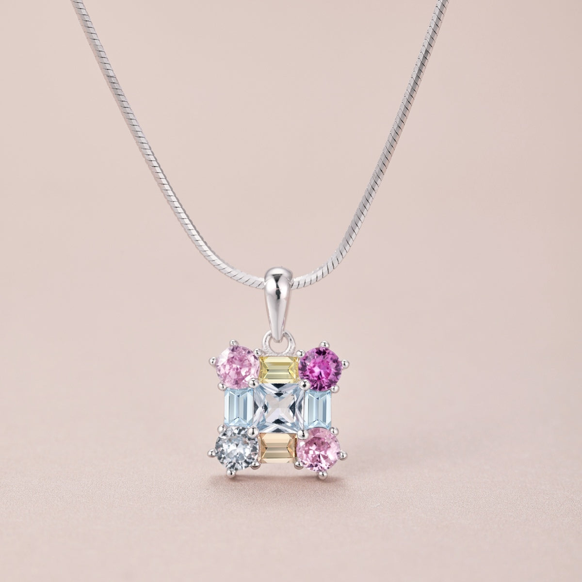[Kincade Jewelrys] Superbe collier multicolore