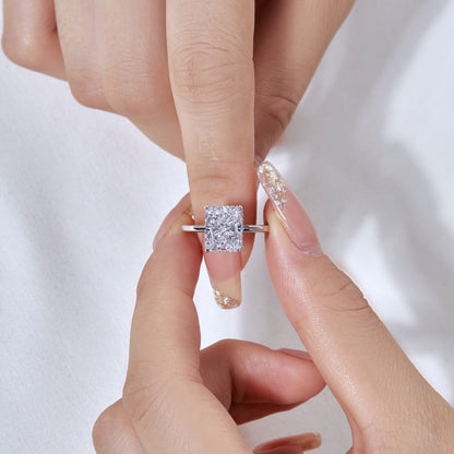[Kincade Jewelry] Bague de banquet ornée de 4,0 carats, taille radiand enchanteresse