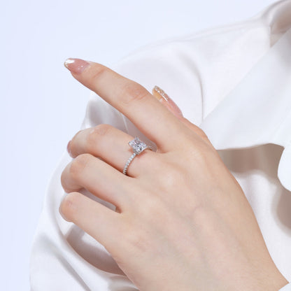 [Kincade Jewelry] Bague de fête scintillante et éclatante de 2,0 carats