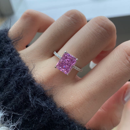 [Kincade Jewelry] Bague de fiançailles luxueuse de 4,0 carats