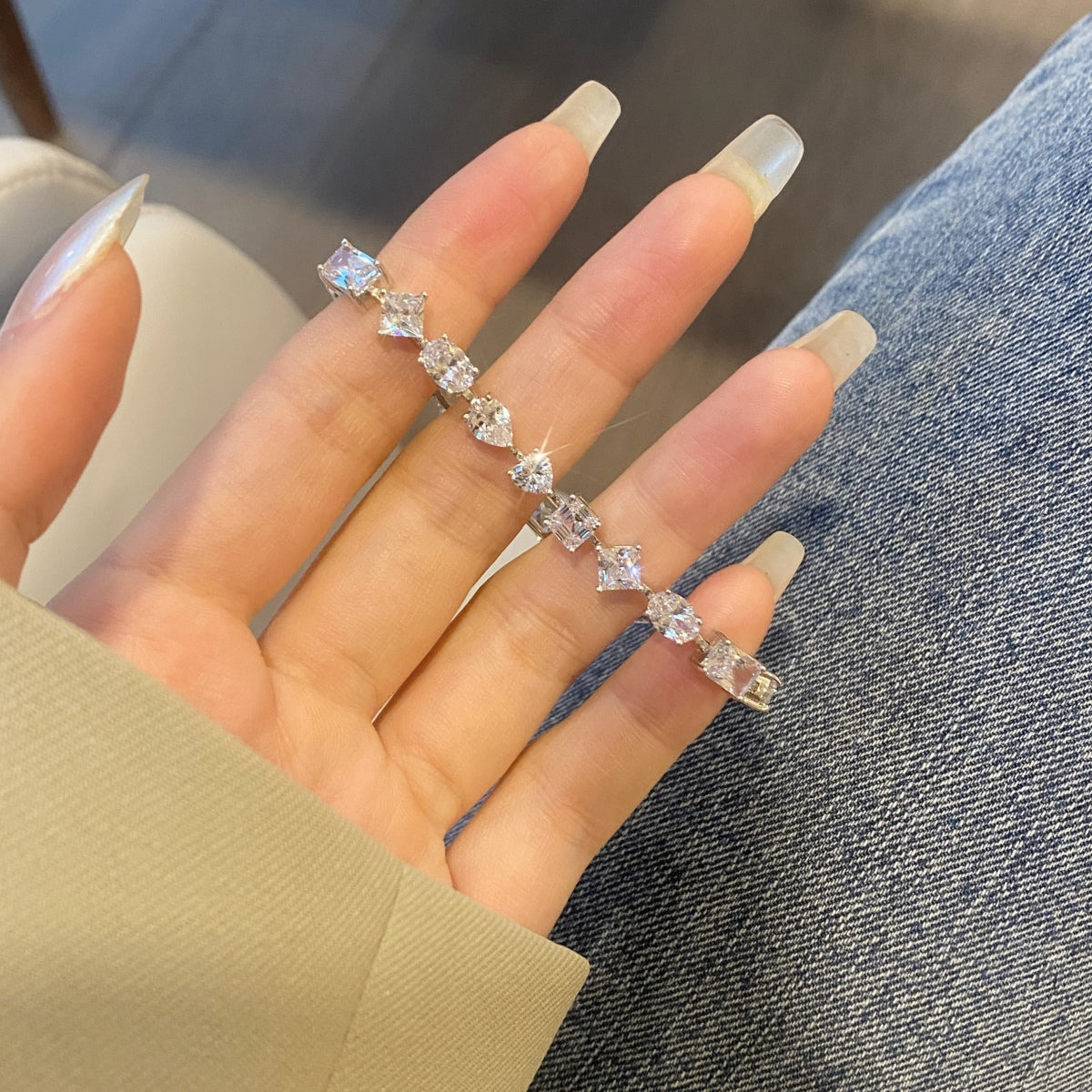 [Kincade Jewelrys] Bracelet quotidien unique et exquis à plusieurs coupes
