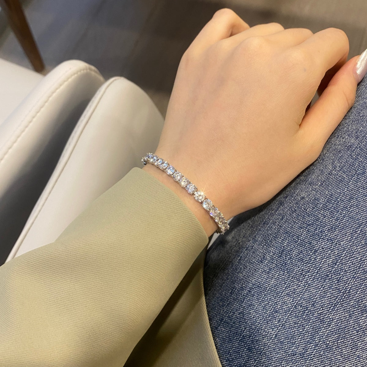 [Kincade Jewelrys] Bracelet de mariage rond orné et scintillant