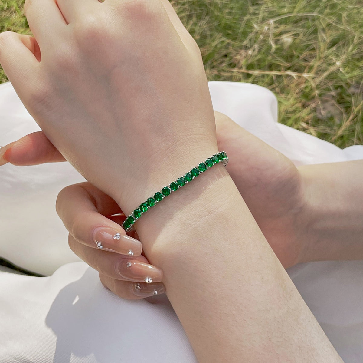 [Kincade Jewelrys] Bracelet de fête rond et coloré éclatant