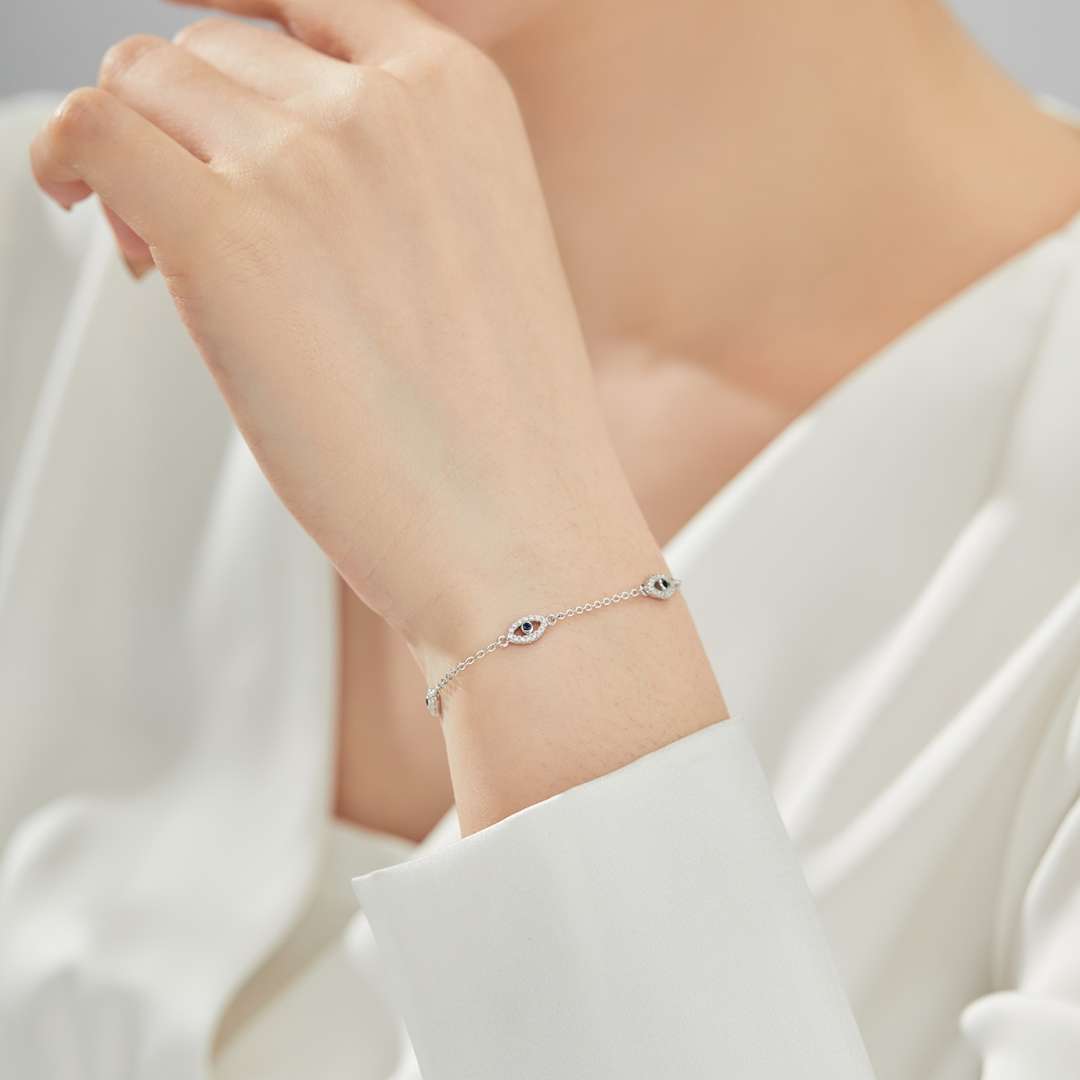 [Kincade Jewelrys] Collier pendentif en forme de mauvais œil