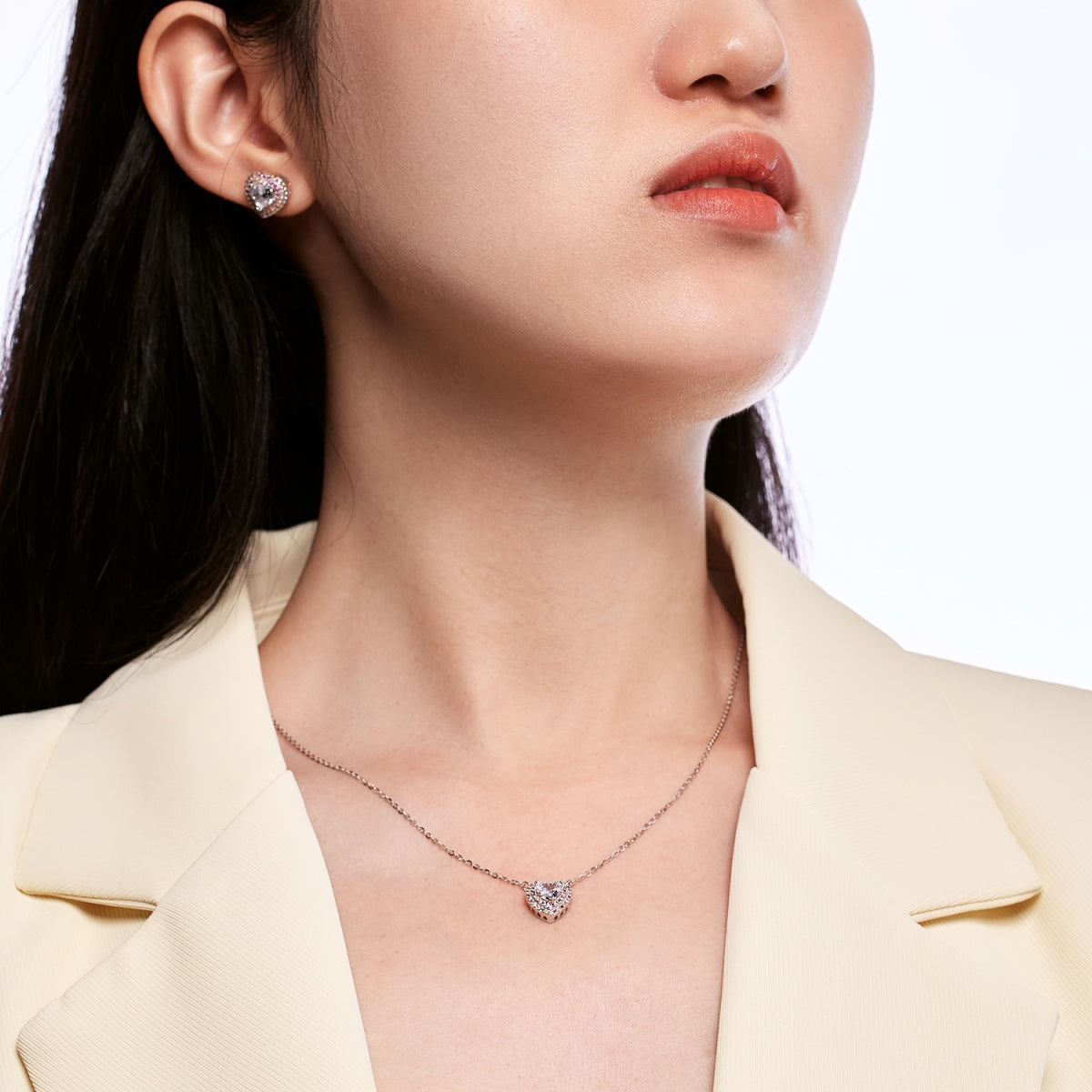 [Kincade Jewelry] Boucles d'oreilles éblouissantes en forme de cœur